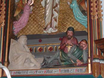 La rconstruction d'une statue d'un soldat dormant du retable de l'glise  Zomergem